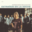 Extraños en la noche cover