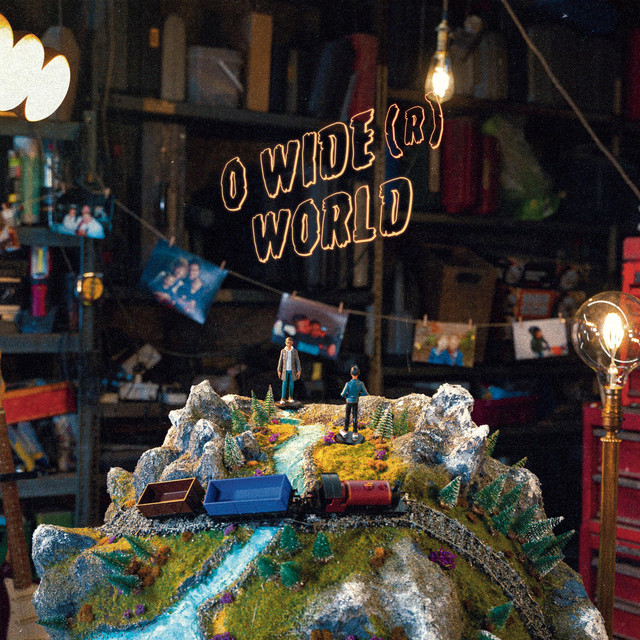 O Wide(r) World cover art