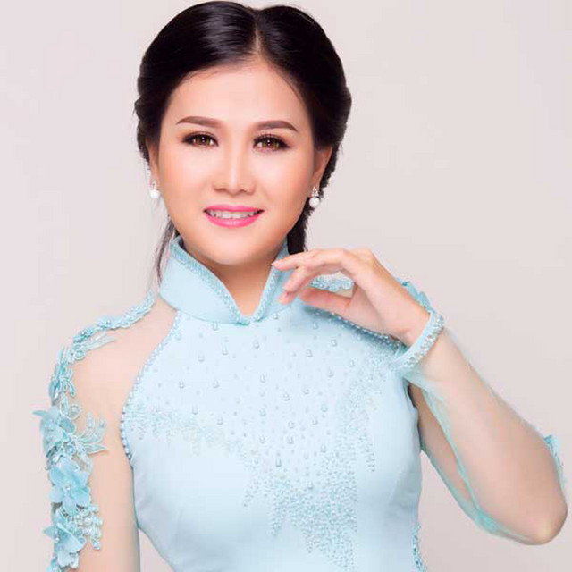 Le Nhu cover