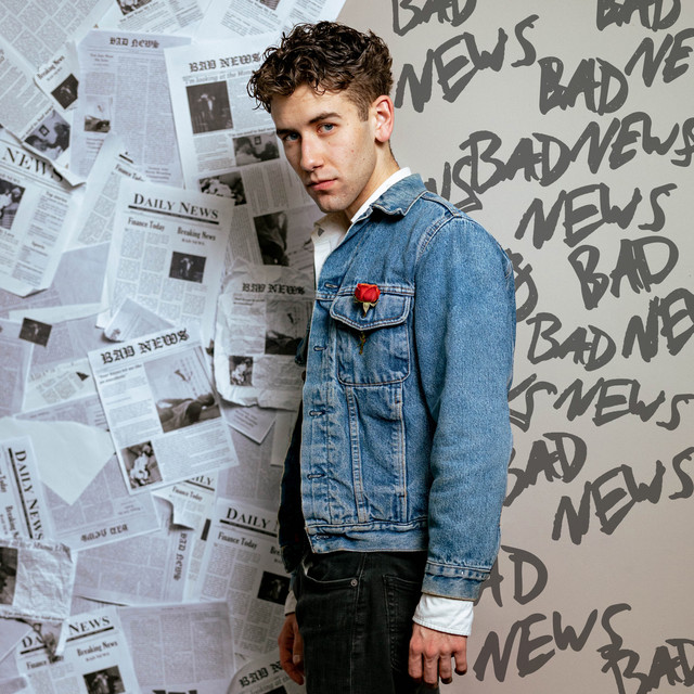 BAD NEWS (Mona Lisa) cover art
