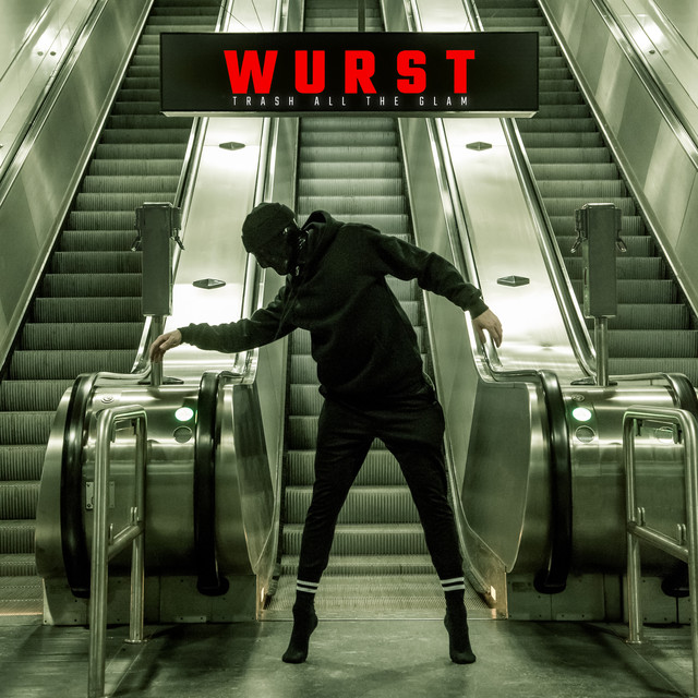 Capa de Trash All the Glam - Conchita Wurst