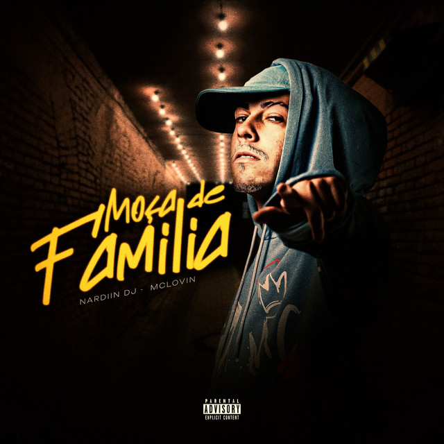 Moça De Familia