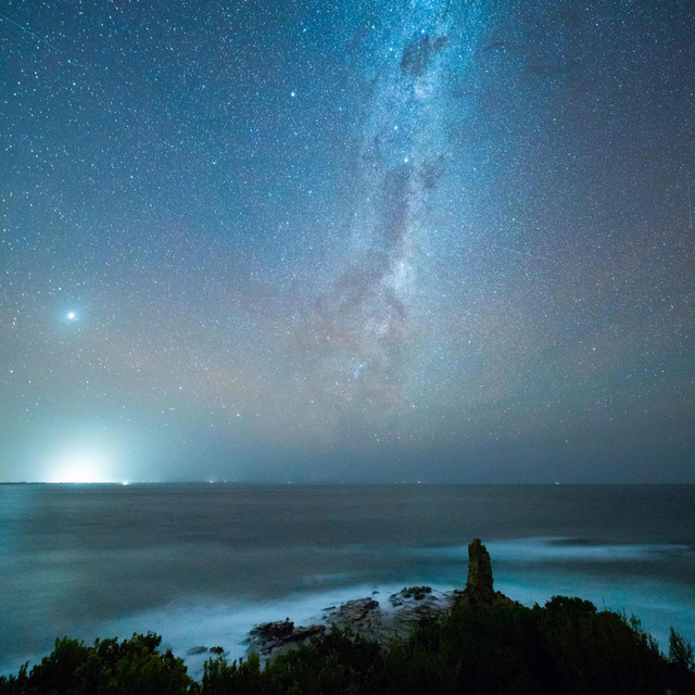 Stars Above the Sea cover art