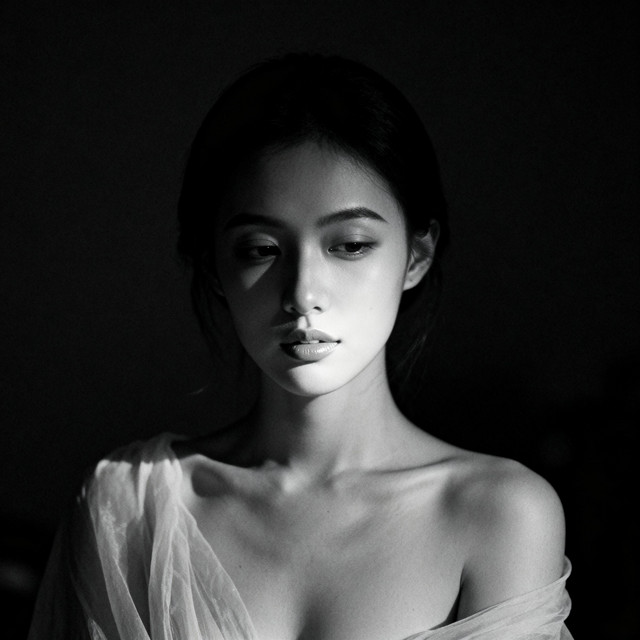 Selene Iris