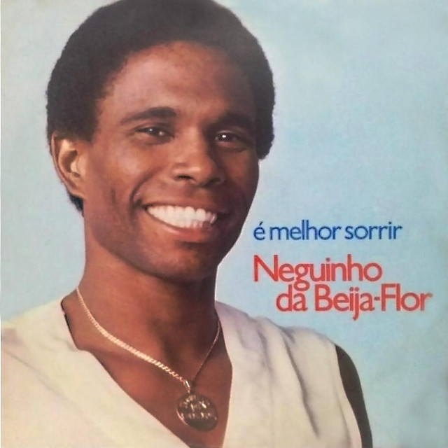É Melhor Sorrir cover art