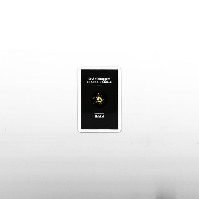 Devi Distruggere Le Armate Gialle cover art