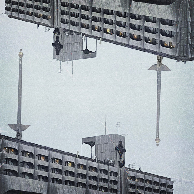 Панельный cover art
