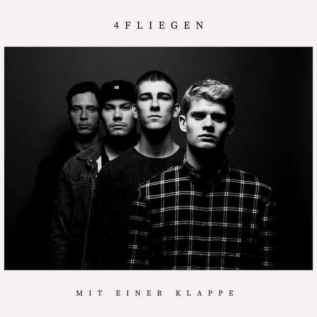 Mit einer Klappe cover