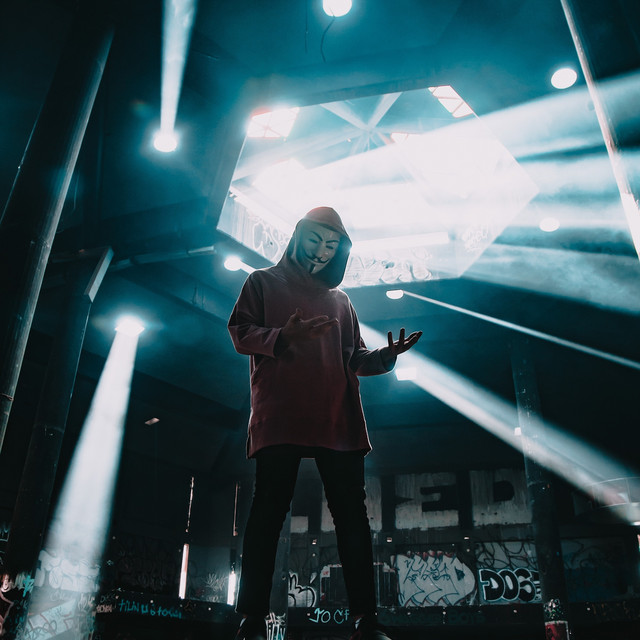 Dee Kay | Spotify