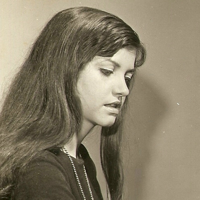 Meire Pavão (1968)