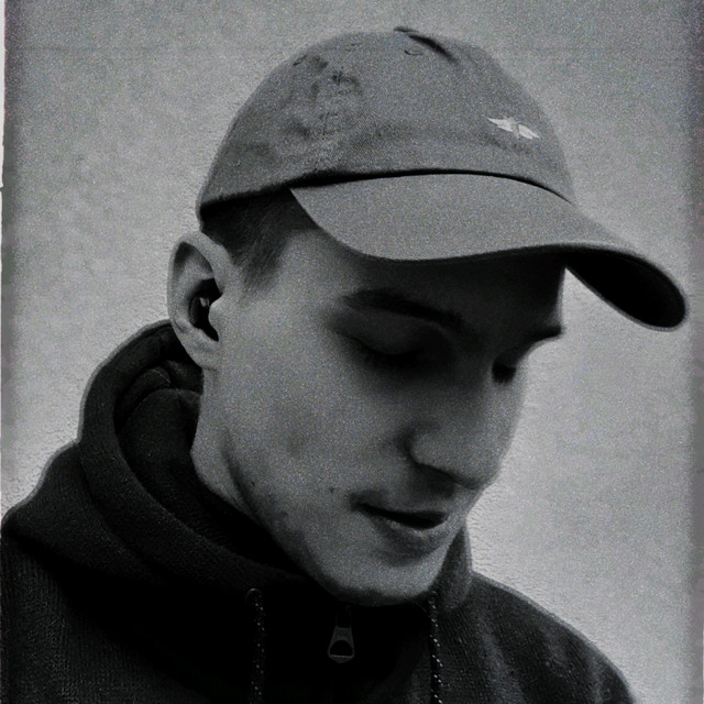 Cover art: Білий шум — НУДА