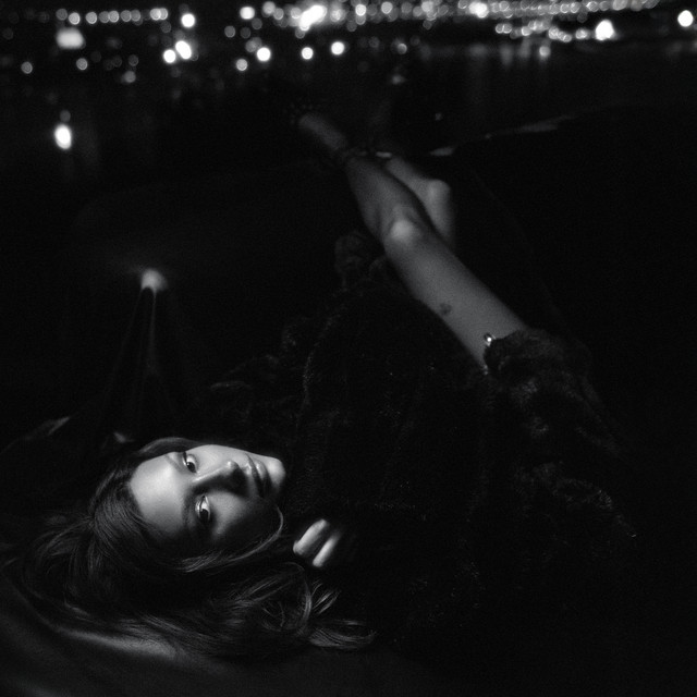 Bury & Beneld - Show Me