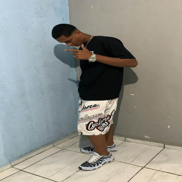 ELAS ADORA PUTARIA