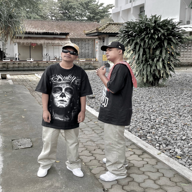Rasah Dadi Pelangi by NDX A.K.A. album cover