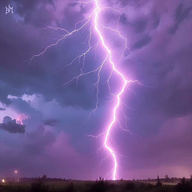 Обкладинка: THUNDER — Blxck Mxndxy