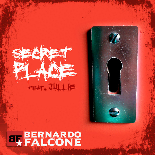 Capa de Secret Place (feat. Jullie) - Beni Falcone