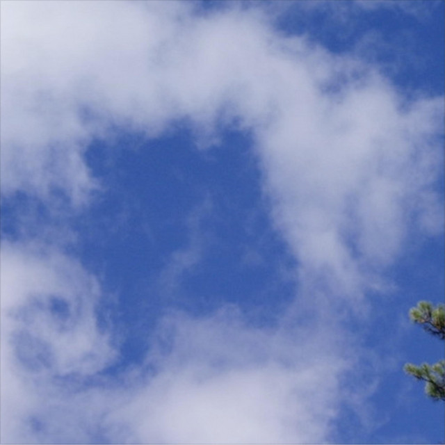 It Clouds Me cover