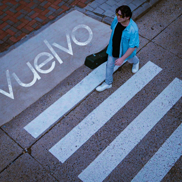 Vuelvo cover art
