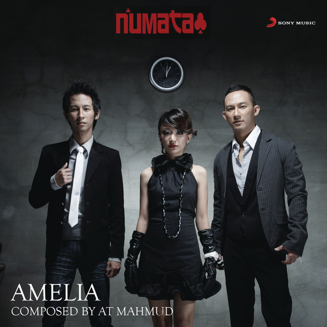 Amelia by Numata