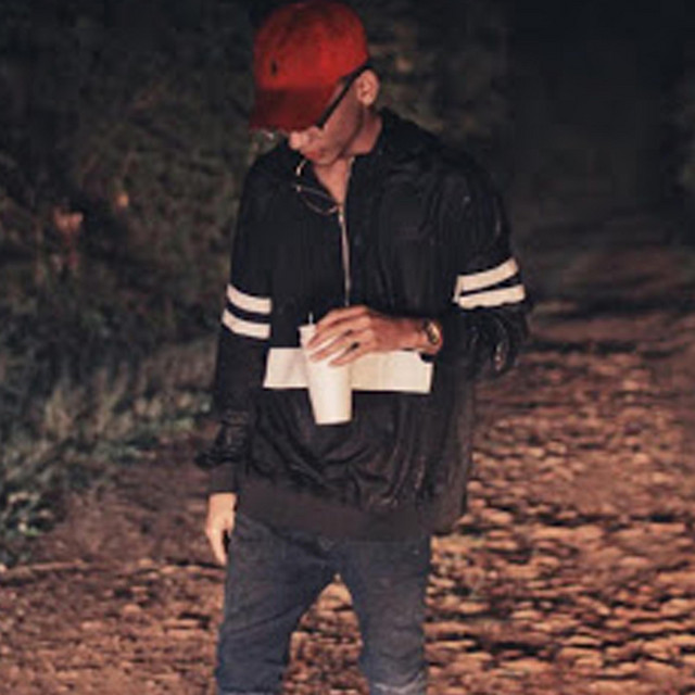 Esta Noche