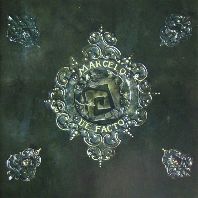 De facto cover art