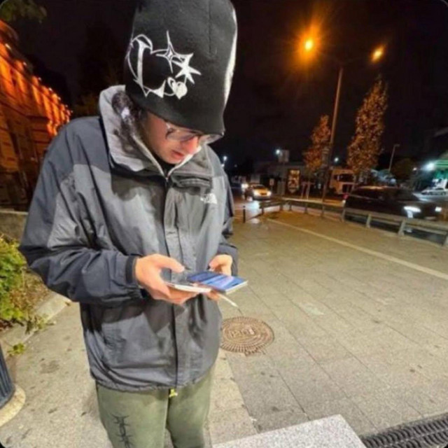 Tech Fleece (Nefes Al Nefes Ver)
