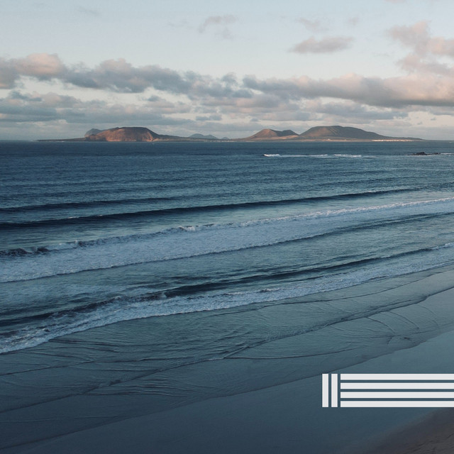 Calm Ocean Waves (Loopable)