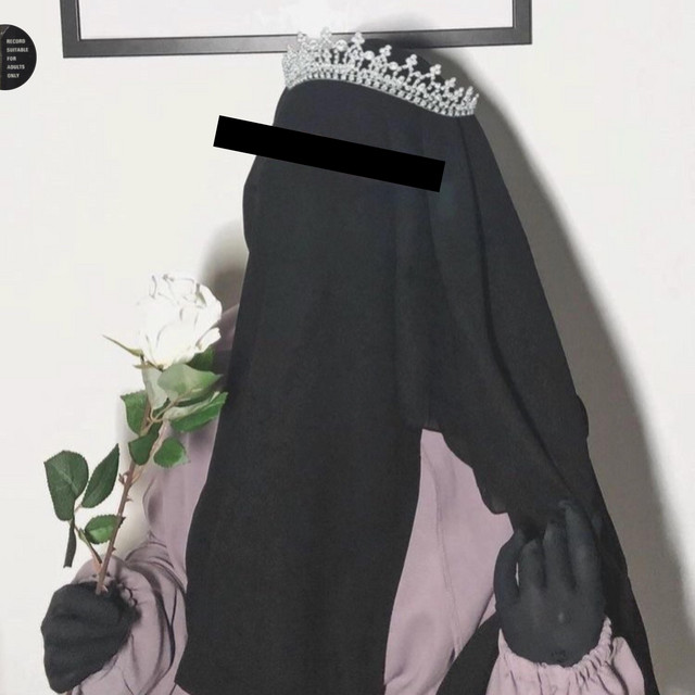 KUEEN NiNE cover art