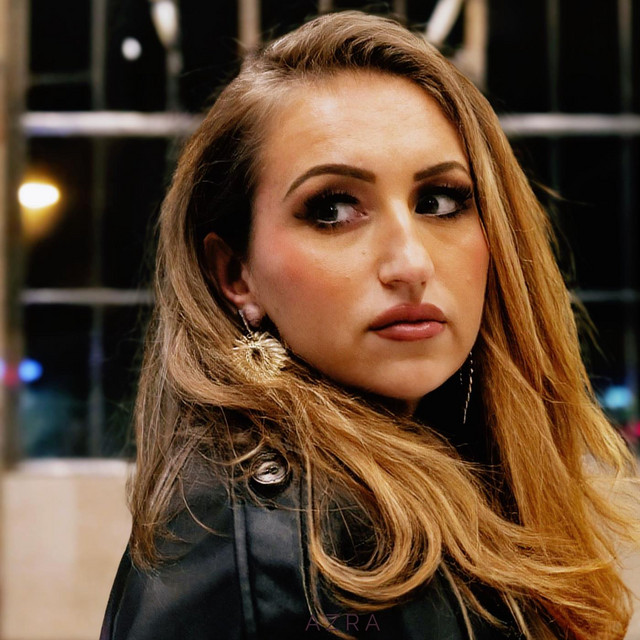 UTOPIE (Radio) - Single by AZRA | Spotify