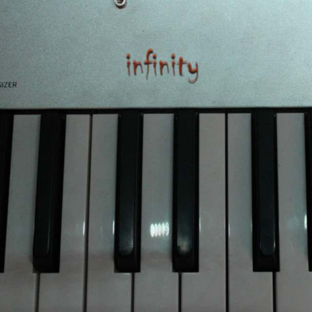 Обкладинка: Infinity — ROTOR.fm