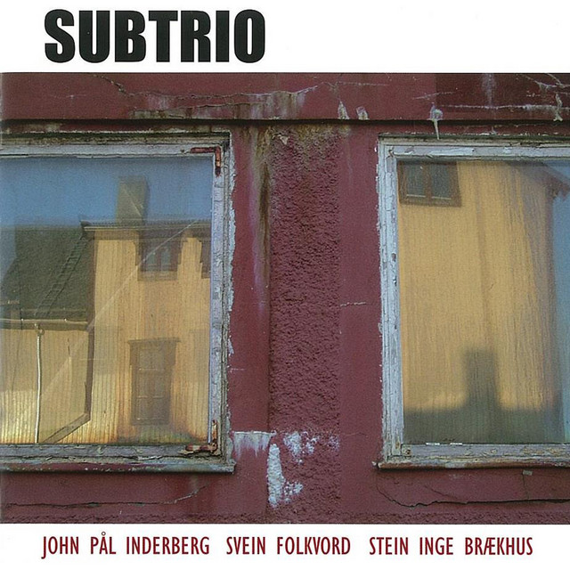 Subtrio