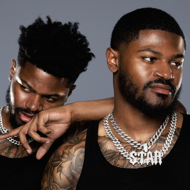 Capa de IN HEAT - Spellman Twinz