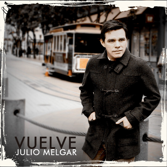 Vuelve cover art