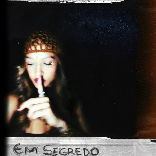 Em Segredo