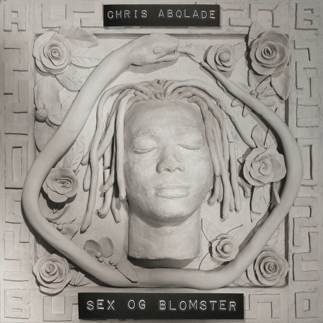 SEX OG BLOMSTER