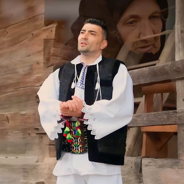 Cu Crucea În Spate Trec Și Acum