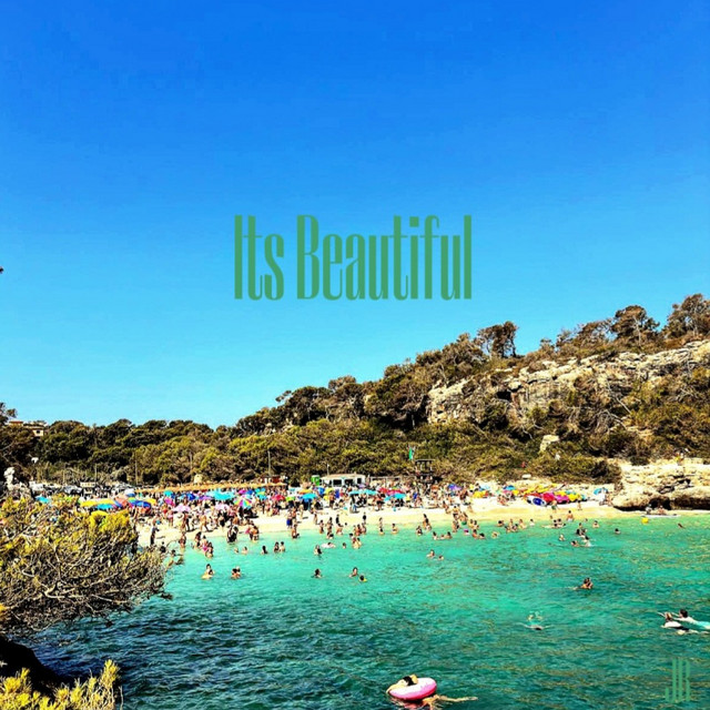 Its beautiful (Deluxe) cover art