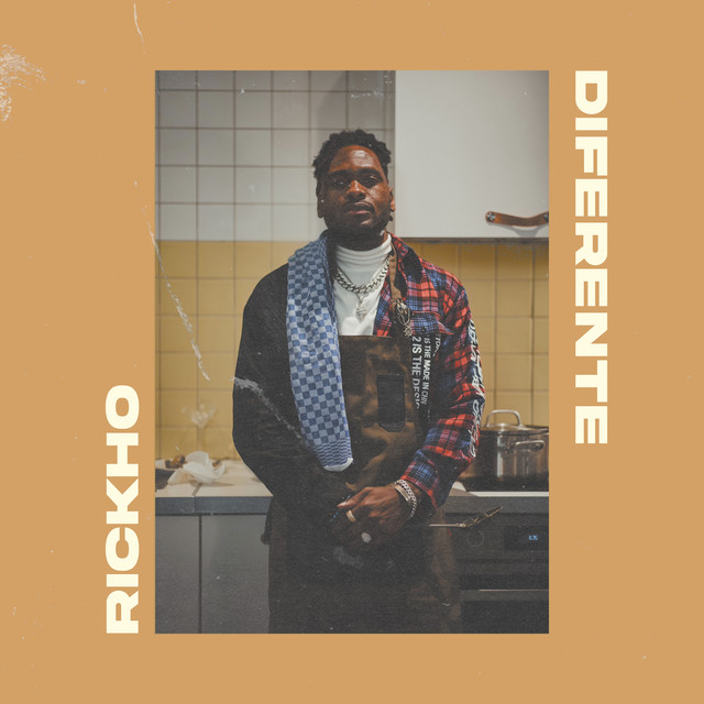 Diferente cover art