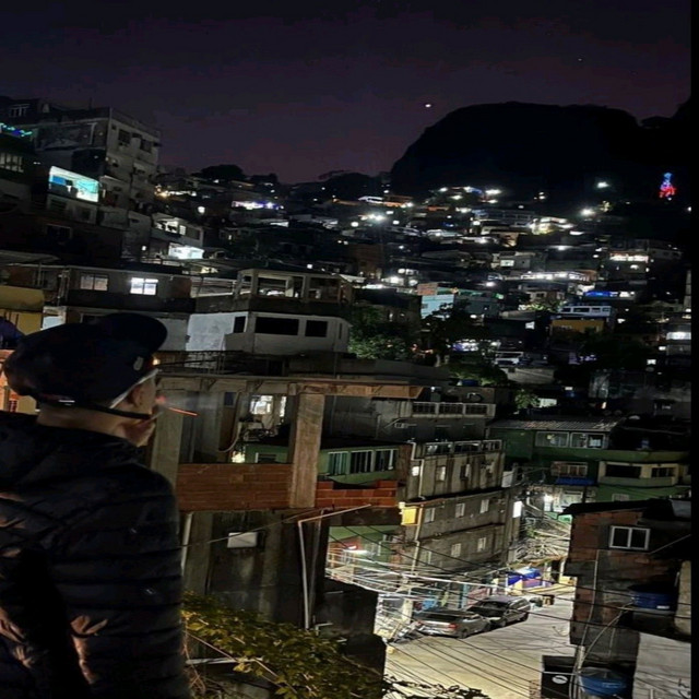 Noite no Complexo