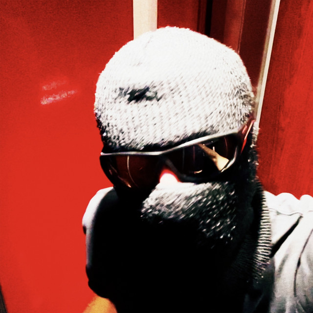 Poupée Plastique cover art