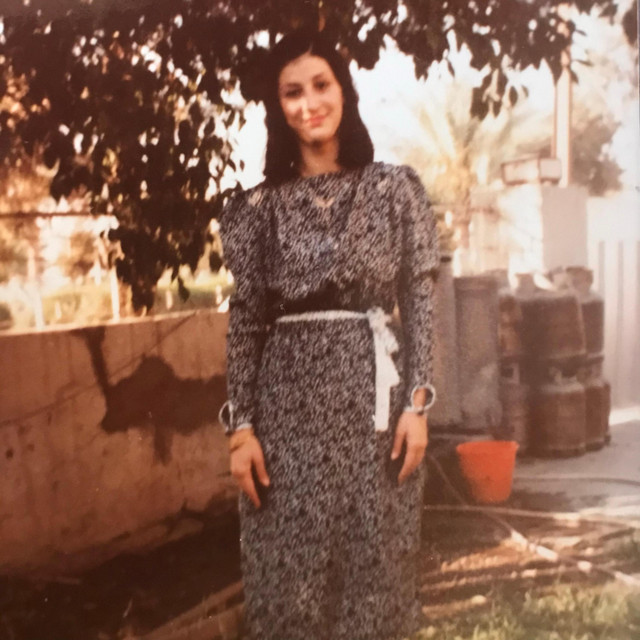 shahina - شاحنة‎‎ cover art