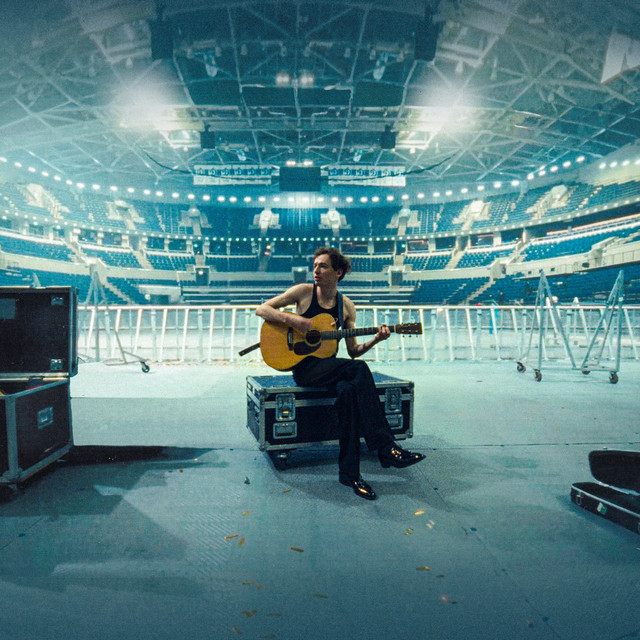Перевоплотиться (live at Moscow VTB arena 2025) cover art