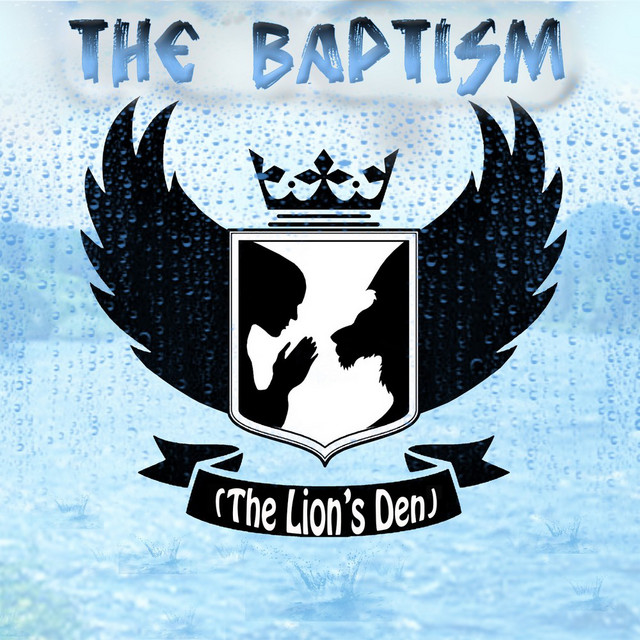 Lion's Den Photo