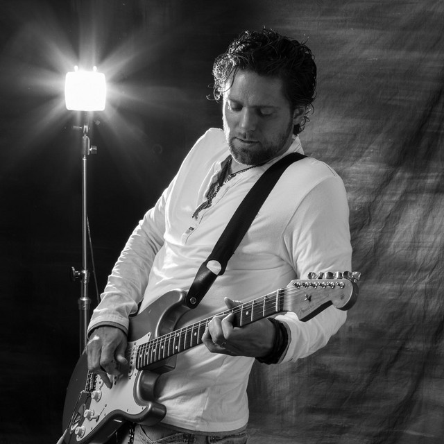 Little Imperfect Things - Single by Nick Riley | Spotify