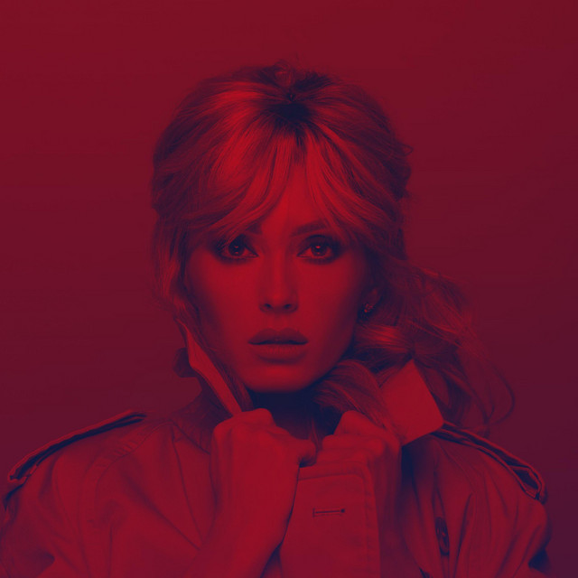 Обкладинка: The Red Moon — AIDA