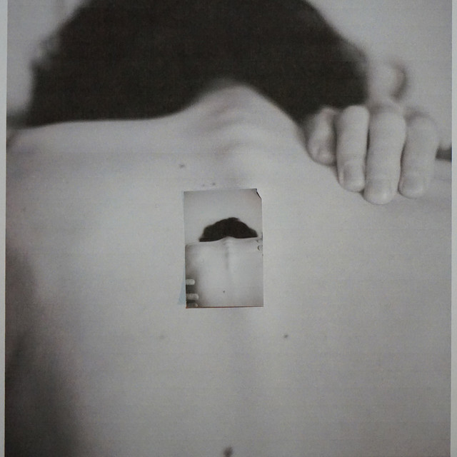 抱擁 cover art