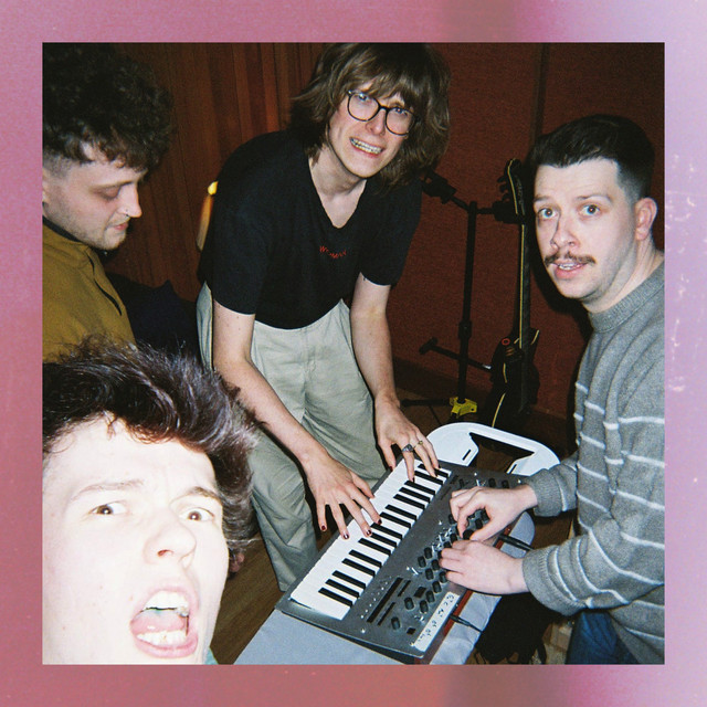 Robot Queen cover