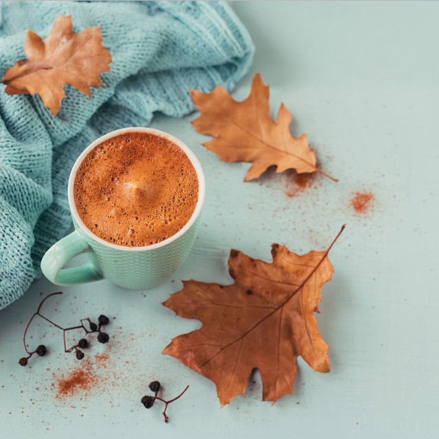 Cinnamon Coffee & Falling Leaves