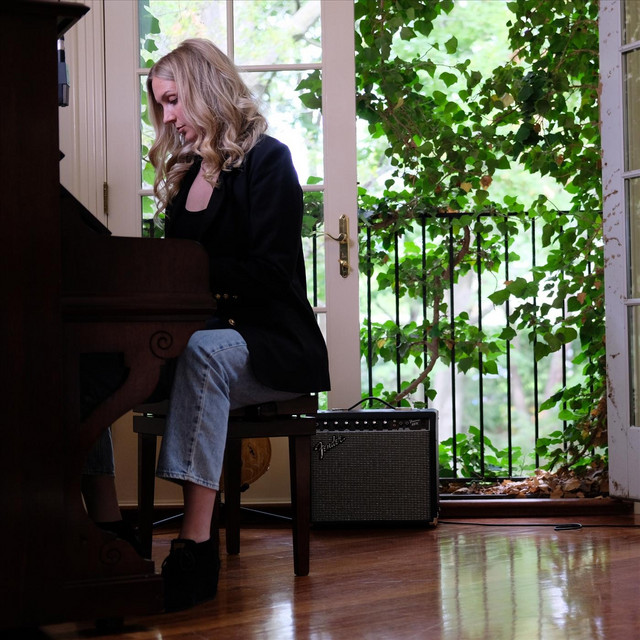 Truth Hurts - Single by Julie Neff | Spotify