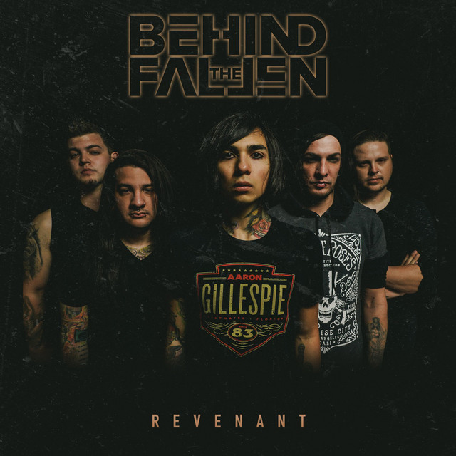 Capa de Revenant - Behind the Fallen
